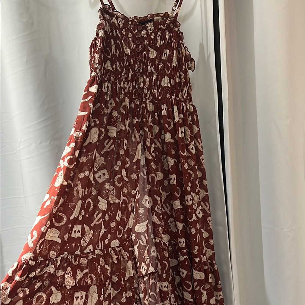 Torrid Hi Low top front slit, like new